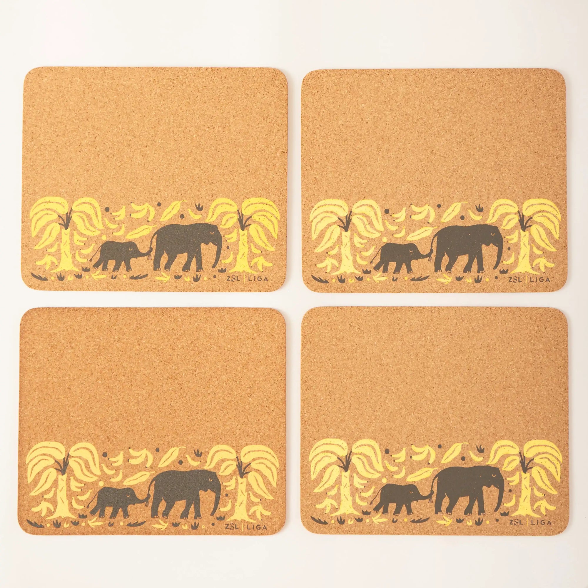 Set of 4 Placemats and matching Coasters | Giraffes